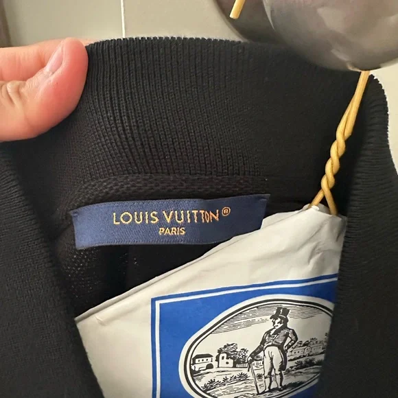 Men’s Louis Vuitton Black Polo Shirt Timeless Elegance